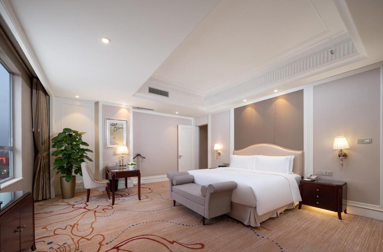 Sofitel Xining Exterior foto